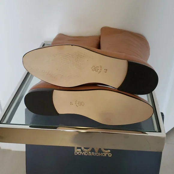 Love David&Richard women’s Camel Knee-High Leather Boots Size 40 like new in box - Picture 5 of 9